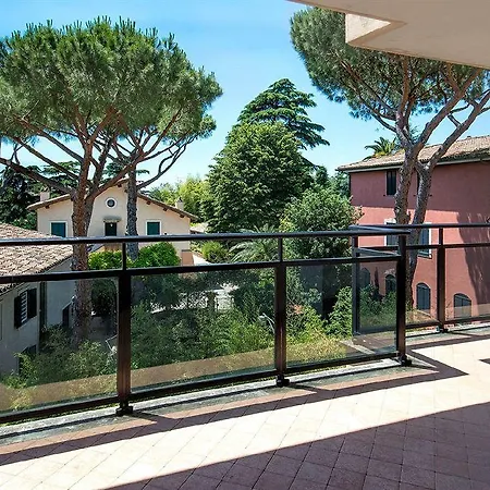 Park Blanc Et Noir מלון 3*