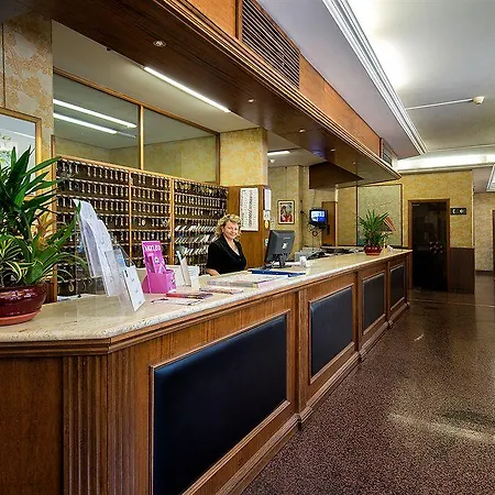 Park Blanc Et Noir מלון