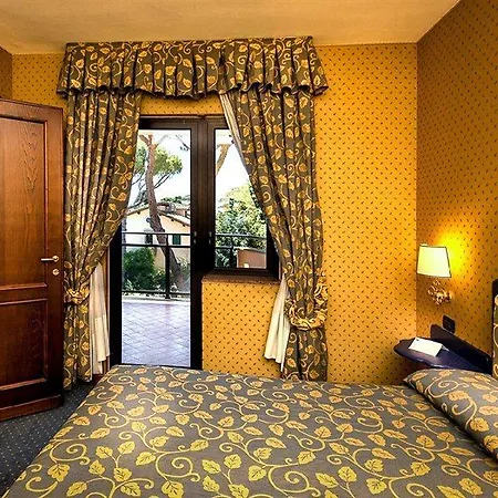 Park Blanc Et Noir 3*