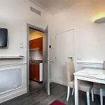 Hotel Park Blanc Et Noir