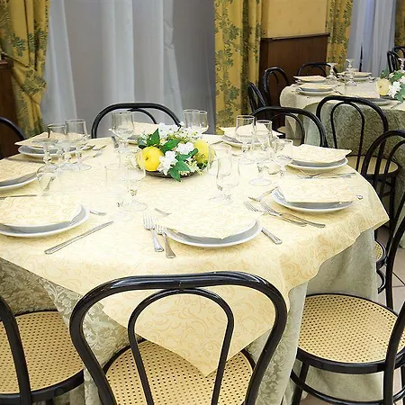 Park Blanc Et Noir Rome