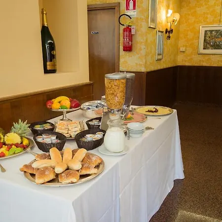 Park Blanc Et Noir Hotel Rome