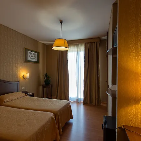 Park Blanc Et Noir Hotel 3*