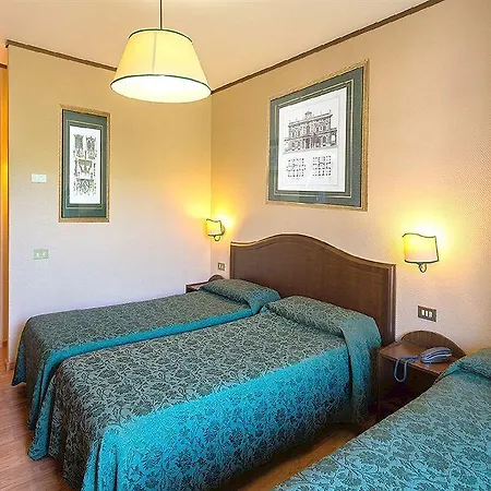 Hotel Park Blanc Et Noir 3*