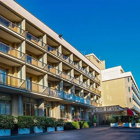 Hotel Park Blanc Et Noir Rome