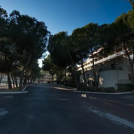 Park Blanc Et Noir 3*